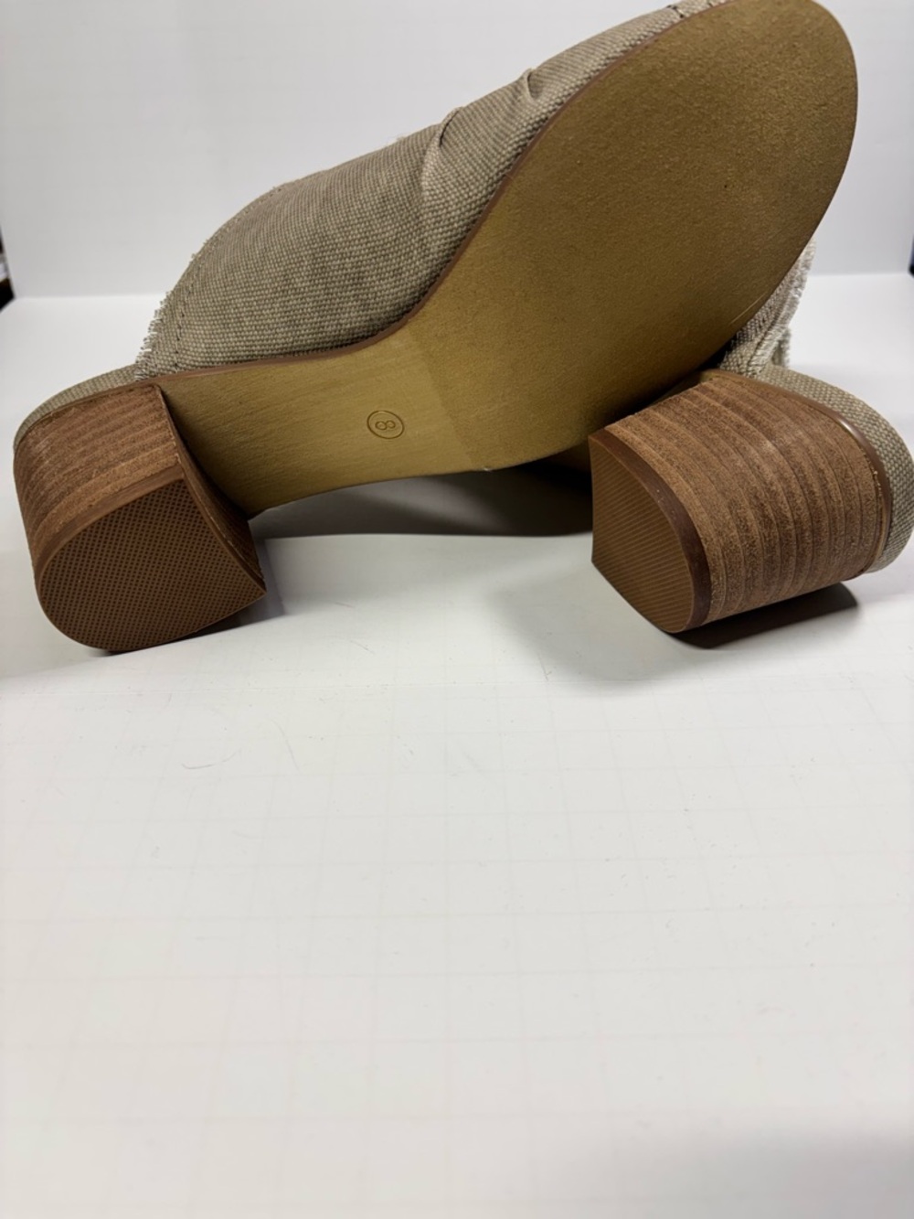 ✨Very G Bianca Taupe Mules Size 8 - Picture 10 of 11